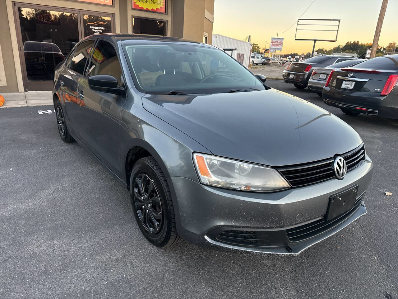 Used 2012 Volkswagen Jetta Sedan image 1