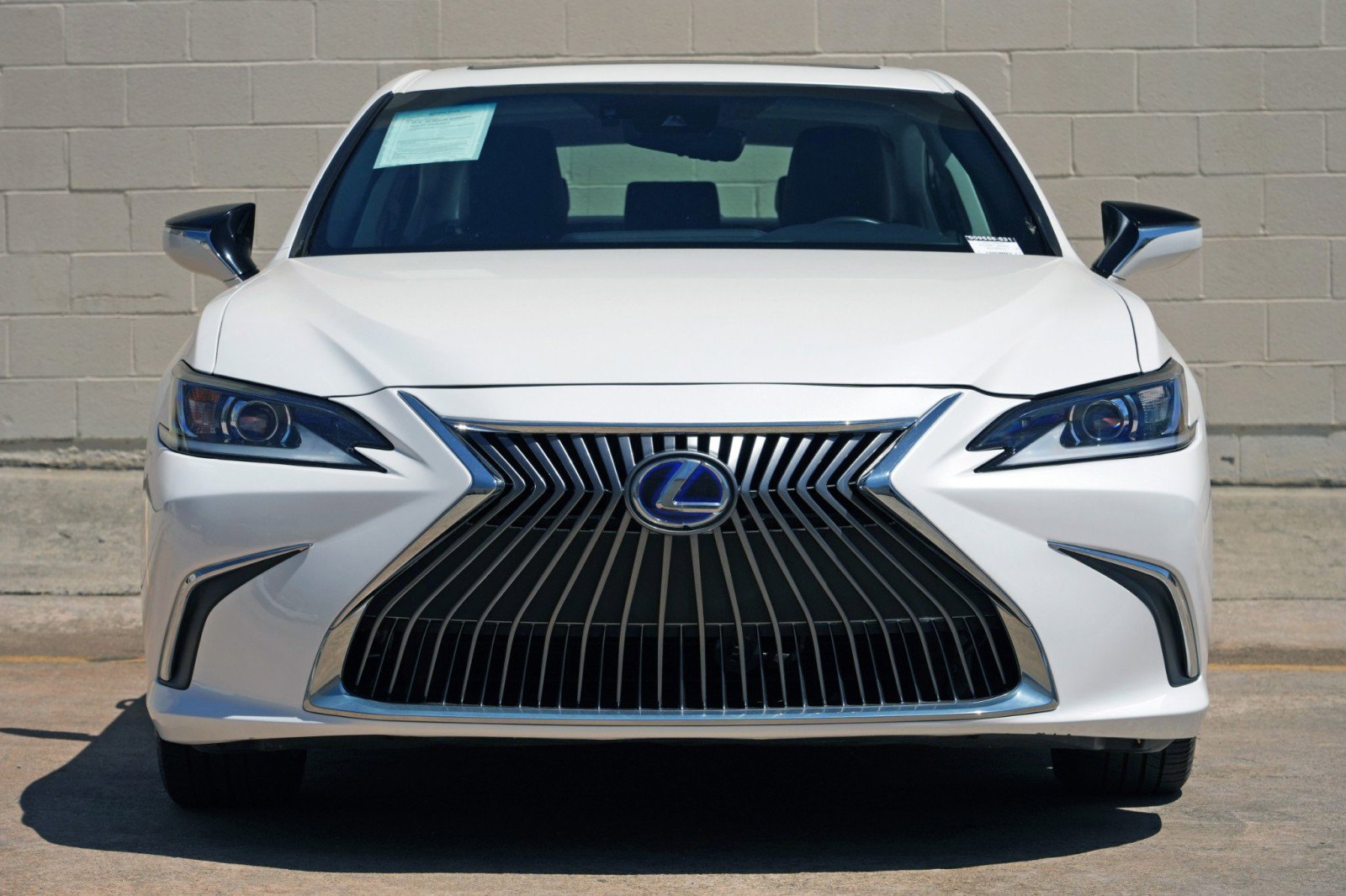 Used 2021 Lexus ES 300h w/ Accessory Package 2 FWD image 6