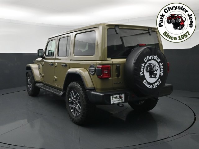 New 2026 Jeep Wrangler Unlimited Sahara AWD/4WD image 4