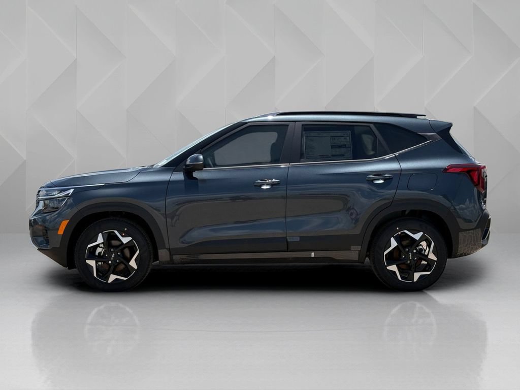 New 2026 Kia Seltos S FWD image 8