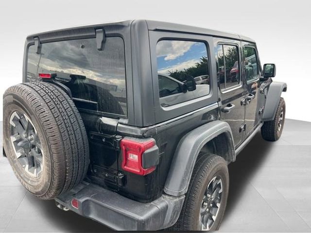 Used 2025 Jeep Wrangler Unlimited Rubicon AWD/4WD image 9