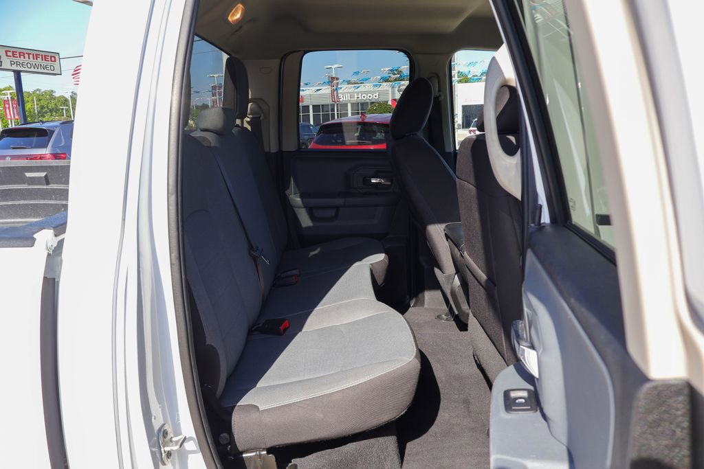 Used 2024 RAM 1500 Classic SLT AWD/4WD image 10