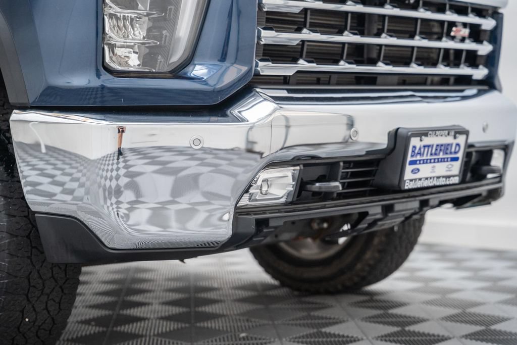 Used 2021 Chevrolet Silverado 3500 LTZ w/ LTZ Premium Package AWD/4WD image 15