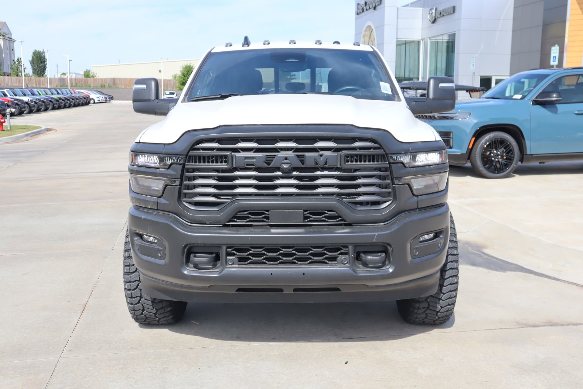 New 2025 RAM 2500 Tradesman AWD/4WD image 9