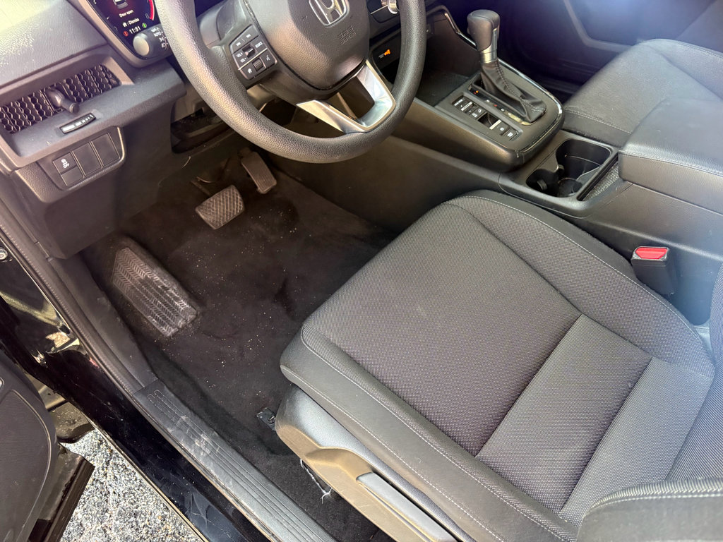 Used 2025 Honda CR-V LX image 12