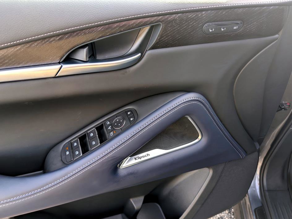 New 2026 INFINITI QX60 Sport image 10