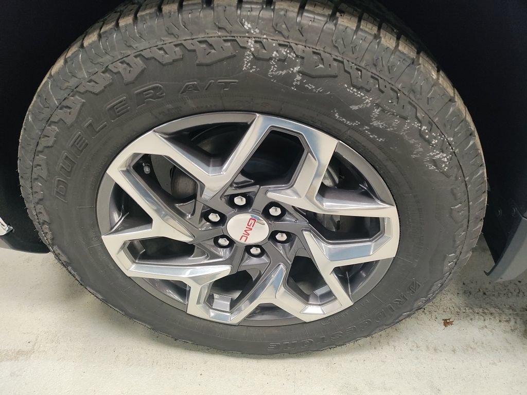 New 2026 GMC Sierra 1500 SLT w/ SLT Premium Plus Package image 17