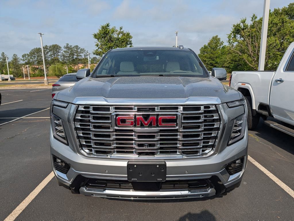 New 2026 GMC Yukon Denali AWD/4WD image 3