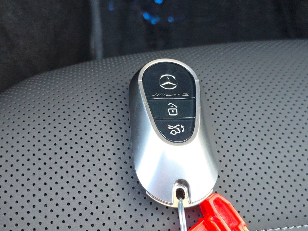 New 2026 Mercedes-Benz E 53 AMG e 4MATIC Sedan image 32