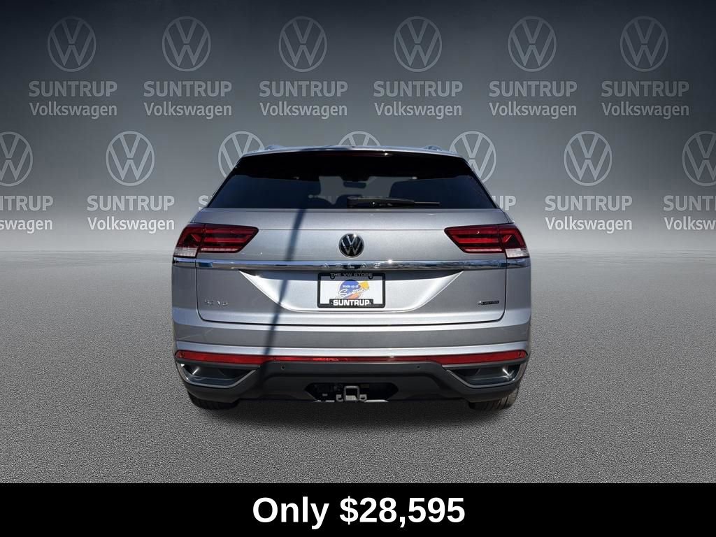 Used 2023 Volkswagen Atlas Cross Sport SE image 4