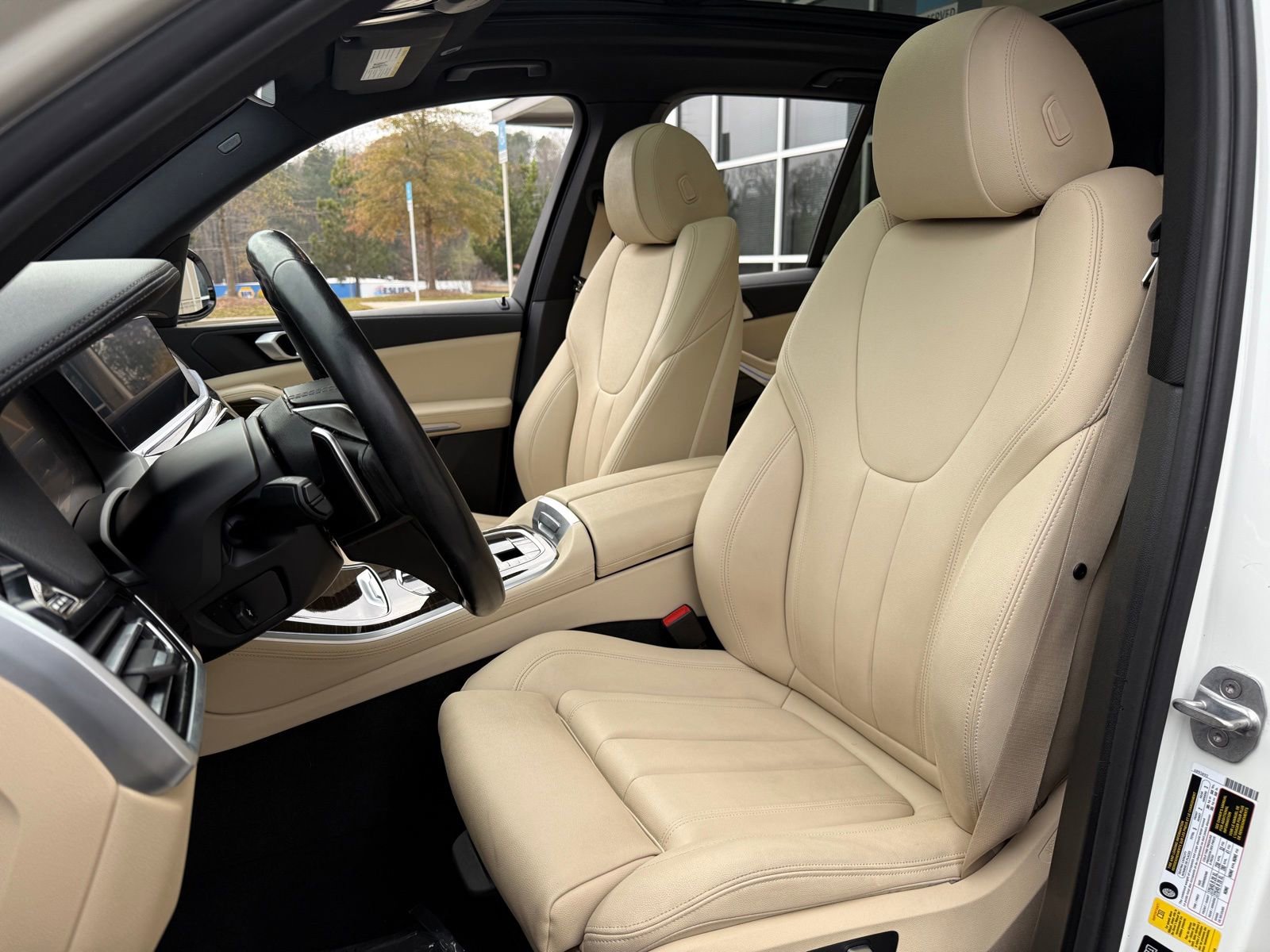 Used 2020 BMW X5 xDrive40i w/ Convenience Package AWD/4WD image 36
