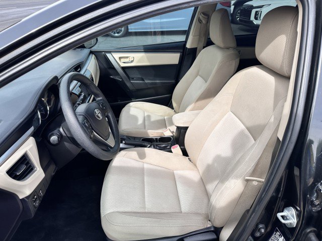 Used 2015 Toyota Corolla LE image 11