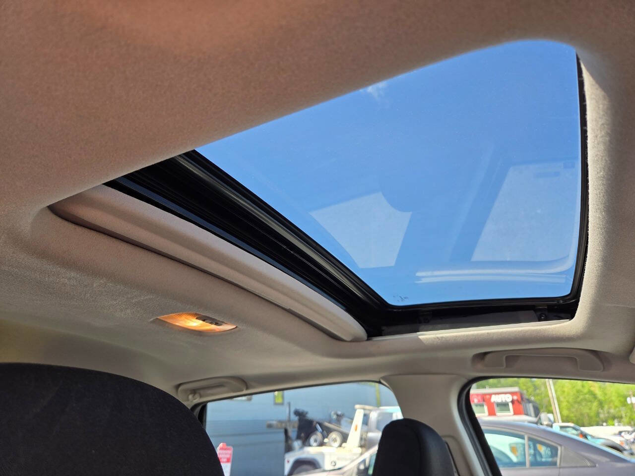 Used 2018 Honda Fit EX image 19