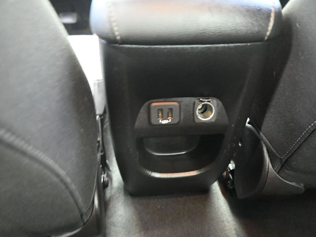 Used 2021 GMC Canyon Elevation w/ Trailering Package image 16