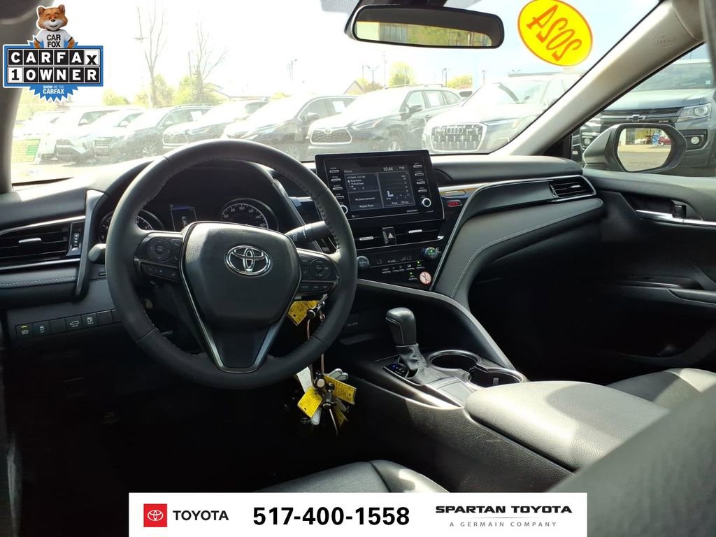Used 2024 Toyota Camry SE FWD image 13
