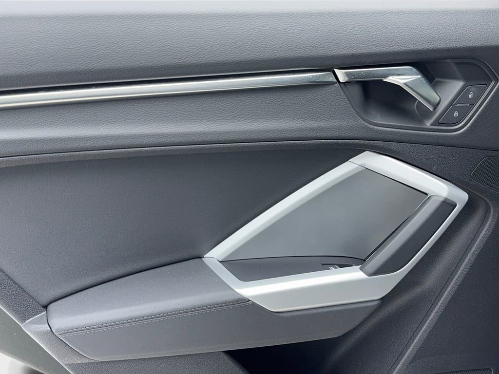 Used 2022 Audi Q3 2.0T Premium image 43