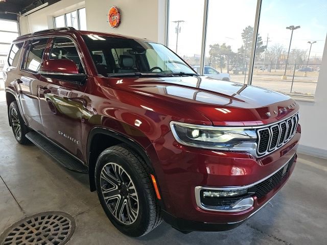 Used 2022 Jeep Wagoneer Series III w/ Flexible Seating Group image 3