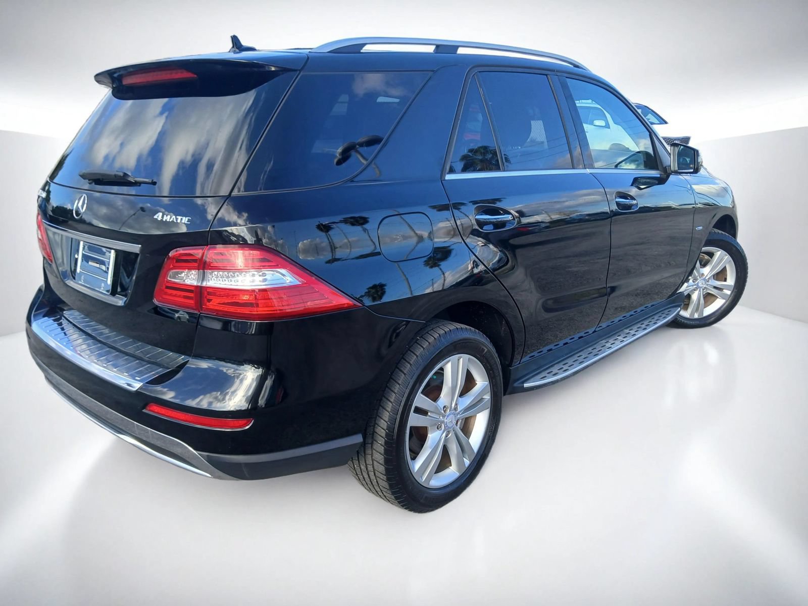 Used 2012 Mercedes-Benz ML 350 4MATIC image 4