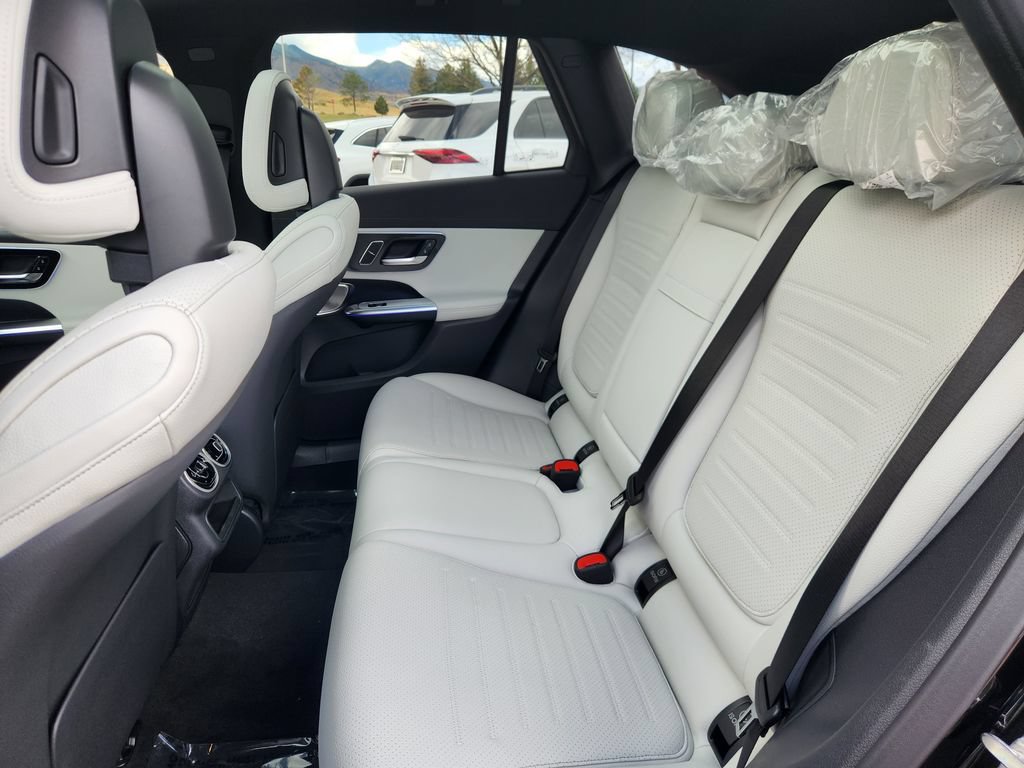 New 2026 Mercedes-Benz GLC 300 4MATIC image 10