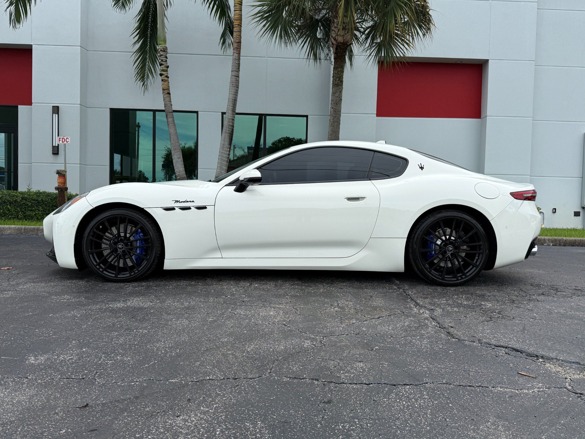 Used 2024 Maserati GranTurismo Modena AWD/4WD image 14