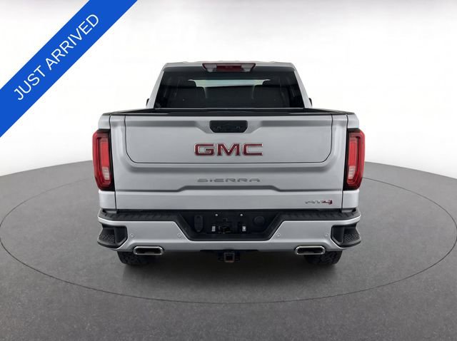 Used 2022 GMC Sierra 1500 AT4 w/ Technology Package AWD/4WD image 3