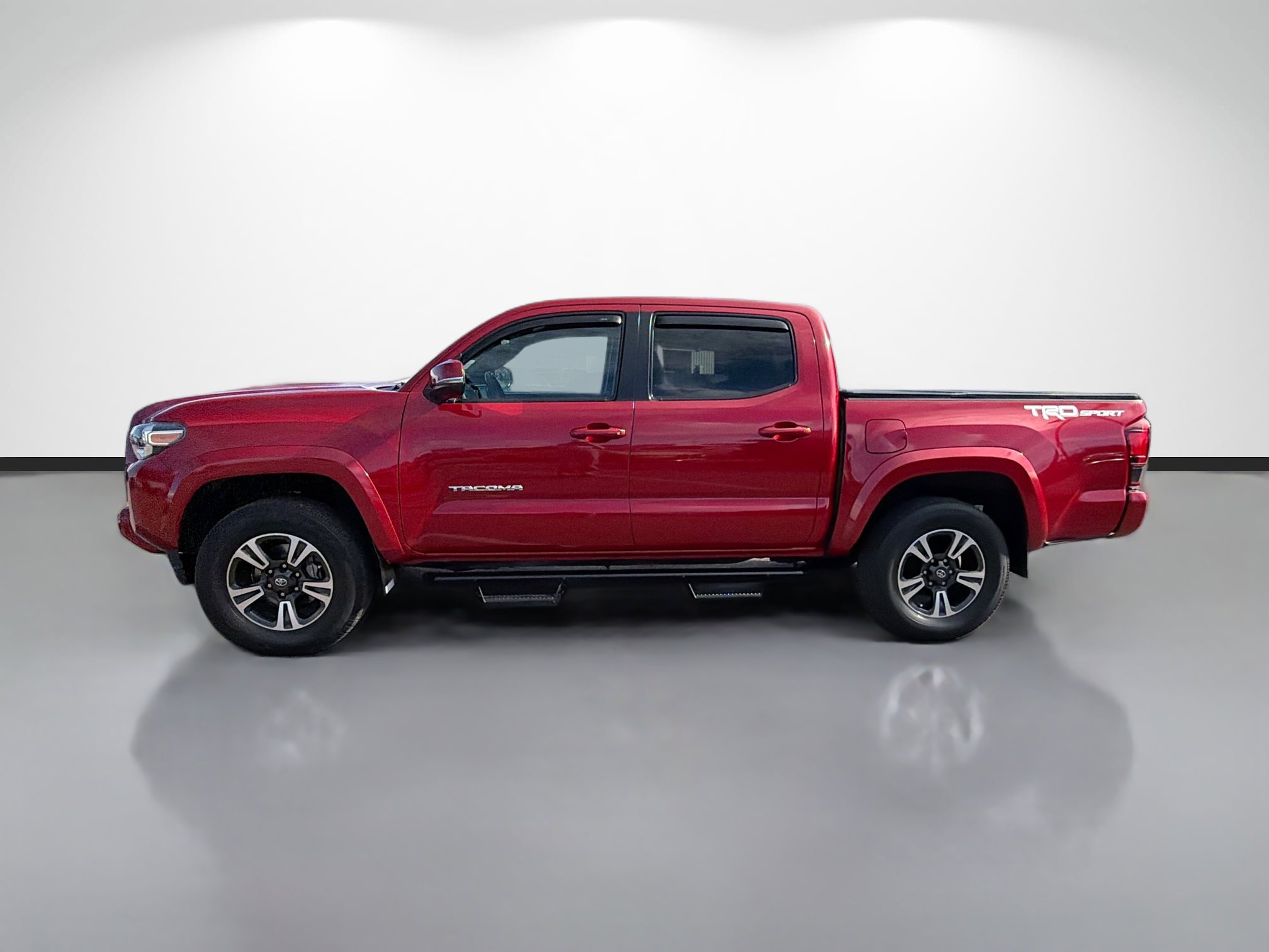 Used 2019 Toyota Tacoma Limited image 6