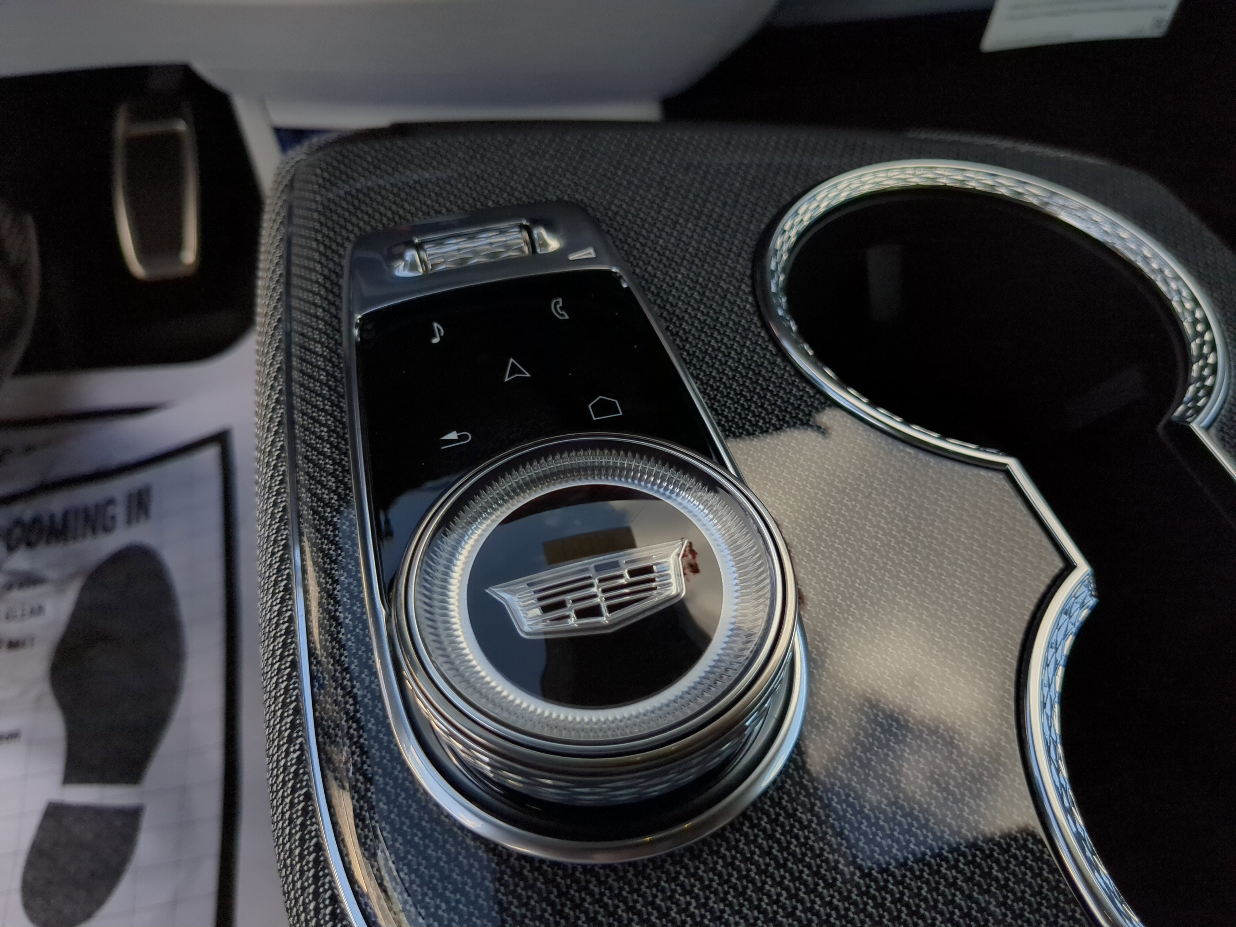 New 2026 Cadillac Optiq Luxury 1 image 26