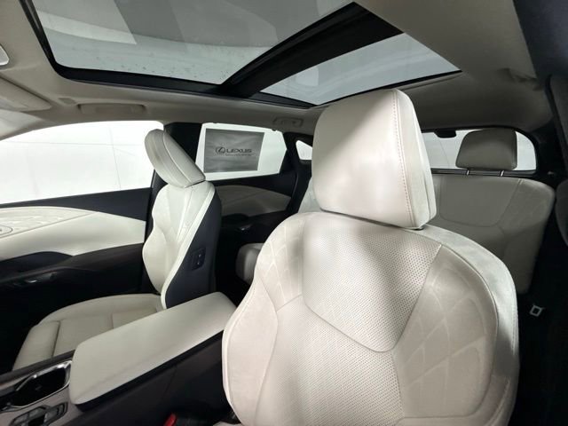 New 2026 Lexus RX 450h AWD image 14