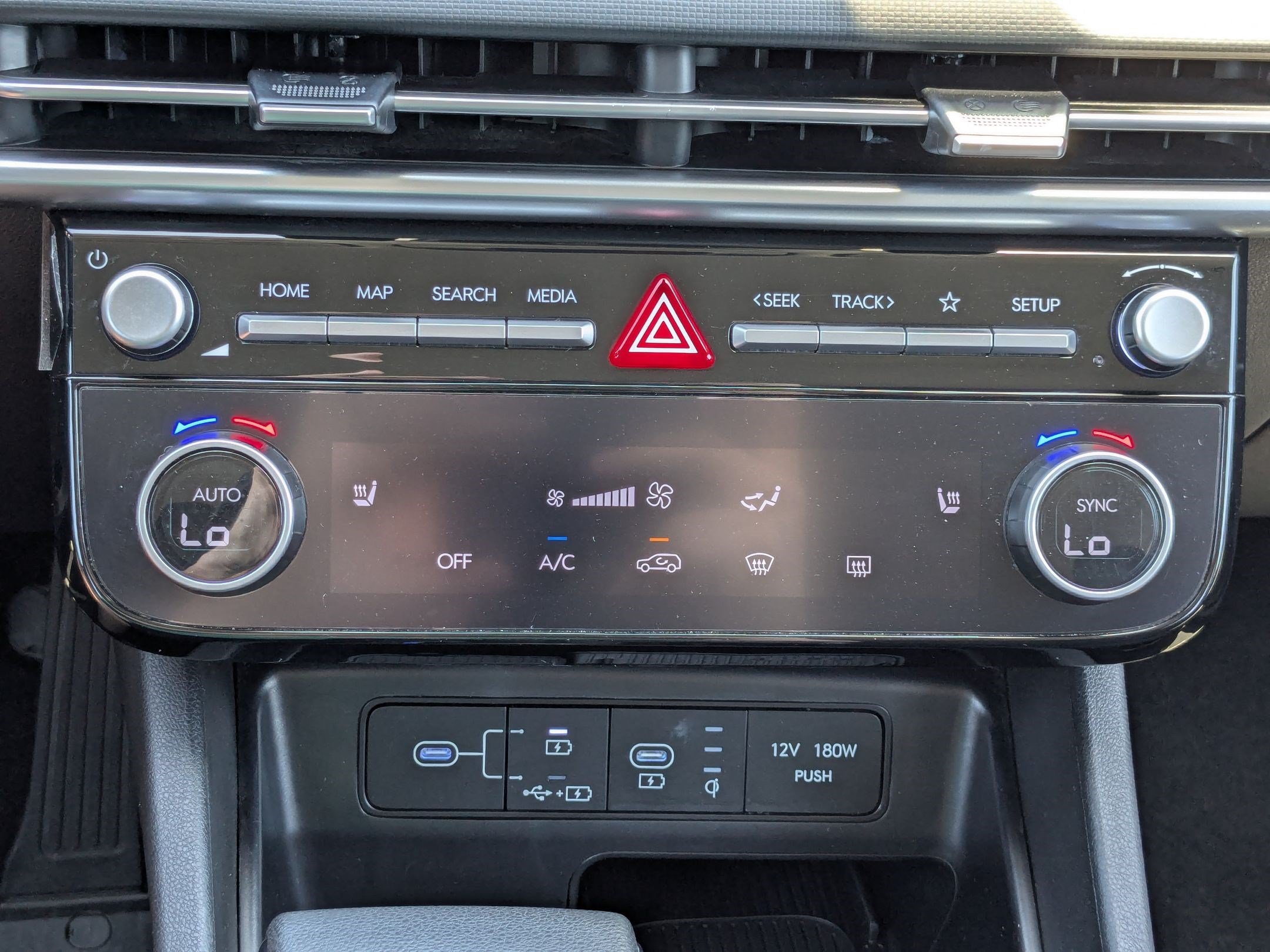 Certified 2025 Hyundai Tucson SEL AWD/4WD image 27