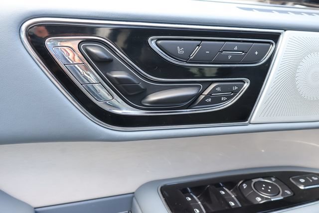 Used 2021 Lincoln Navigator Black Label AWD/4WD image 12