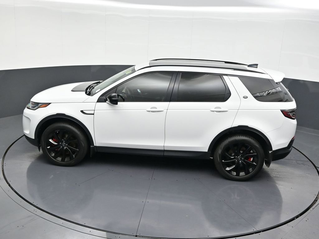 Used 2023 Land Rover Discovery Sport SE image 17