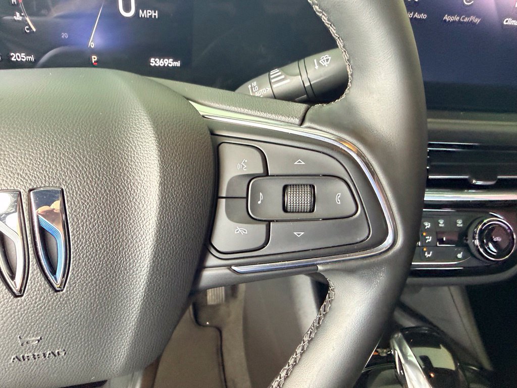 Used 2024 Buick Envista Sport Touring w/ Convenience I Package FWD image 21