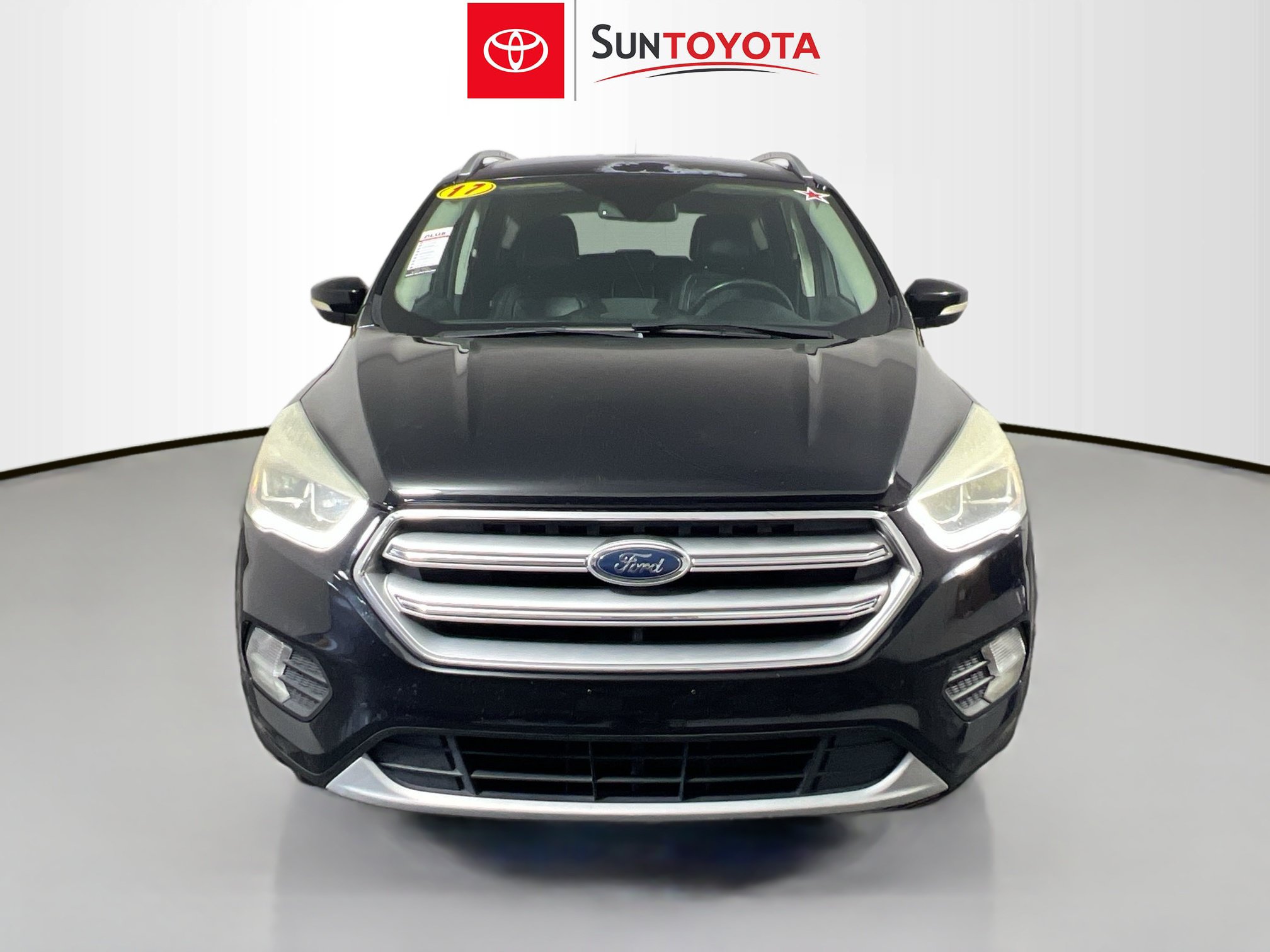 Used 2017 Ford Escape Titanium AWD/4WD image 10