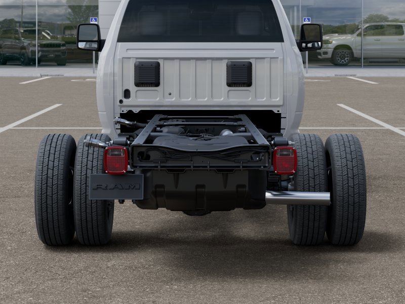 New 2025 RAM 3500 Tradesman AWD/4WD image 13