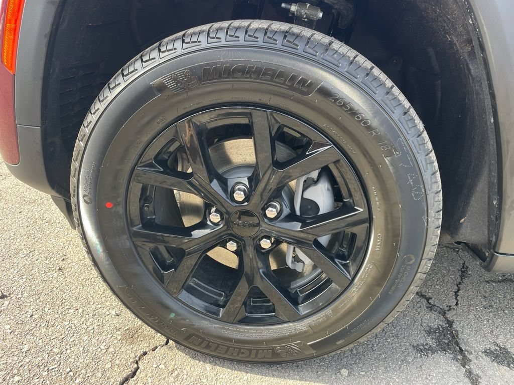 New 2026 Jeep Grand Cherokee Altitude AWD/4WD image 23