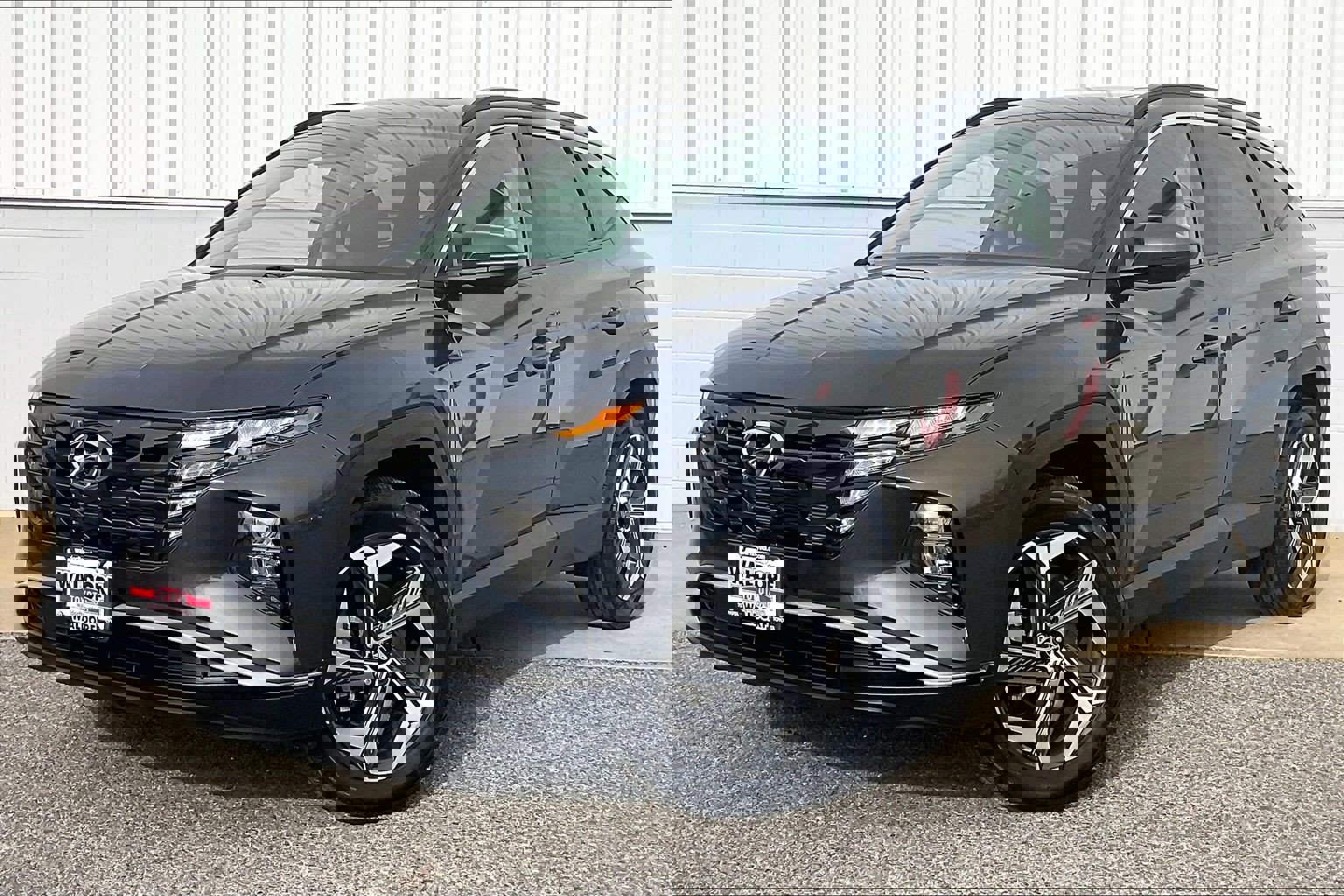 Used 2023 Hyundai Tucson SEL w/ Convenience Package image 2