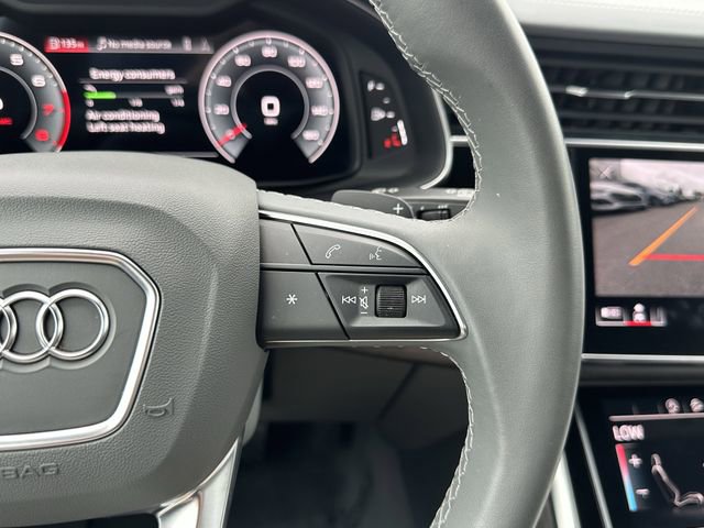 Used 2022 Audi Q8 Prestige image 33