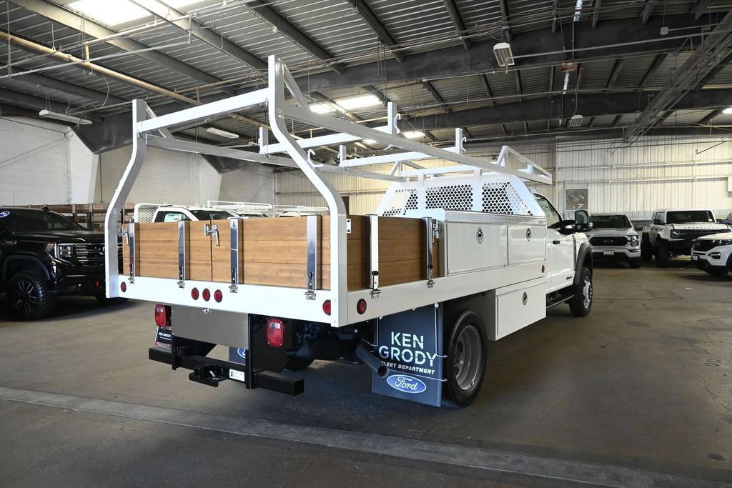 New 2026 Ford F550 4x4 Supercab Super Duty image 9