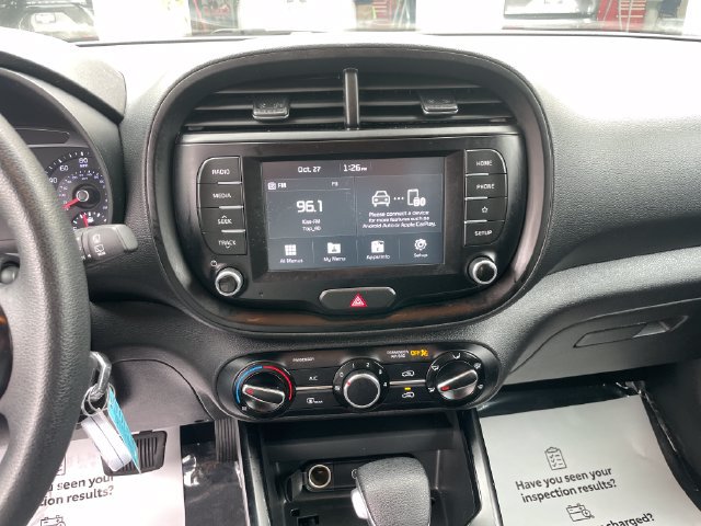Used 2020 Kia Soul S FWD image 19