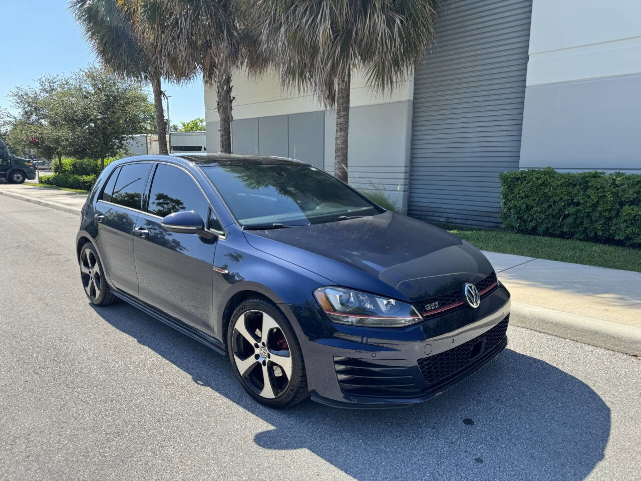 Used 2015 Volkswagen GTI SE w/ Lighting Package (SEL)