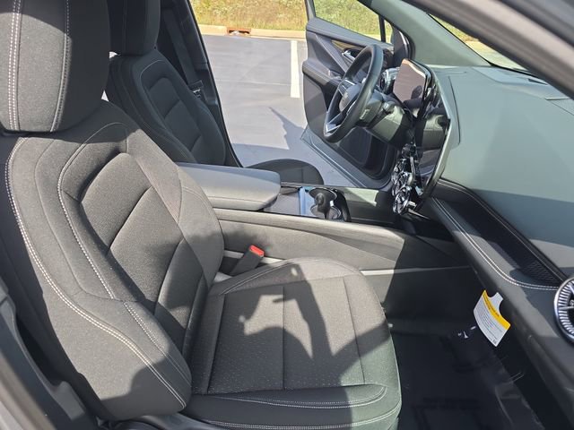 New 2025 Chevrolet Blazer EV LT image 12