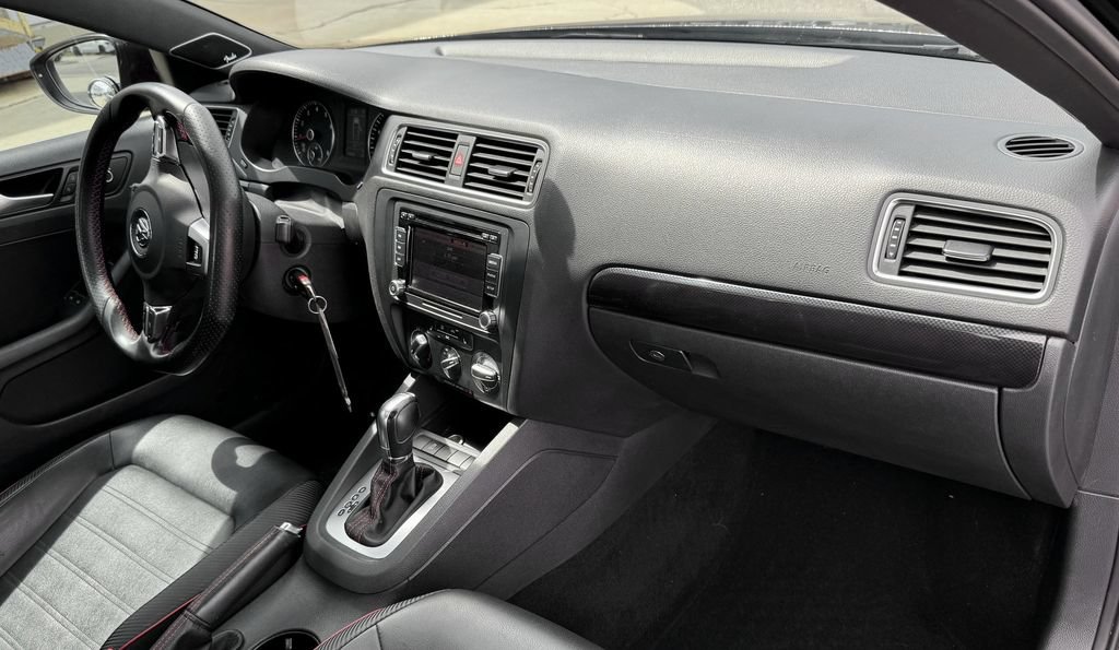Used 2014 Volkswagen Jetta GLI Edition 30 FWD image 28