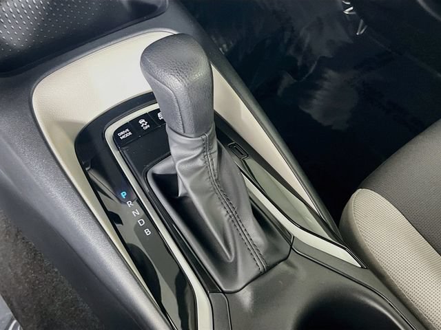 Used 2025 Toyota Corolla LE FWD image 24