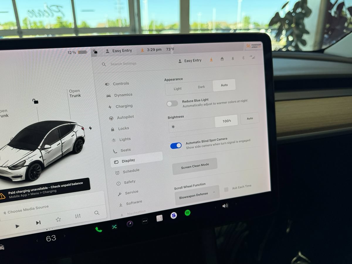 Used 2021 Tesla Model Y Long Range AWD/4WD image 28