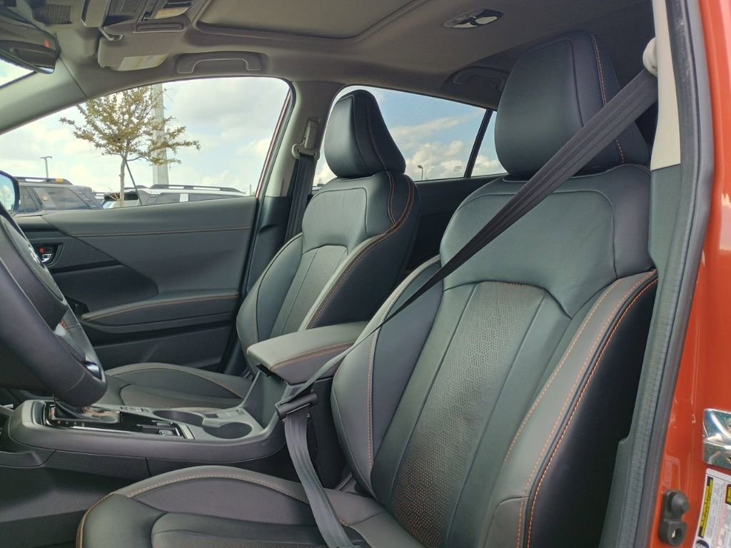 Certified 2025 Subaru Crosstrek 2.5i Limited w/ Popular Package #3A image 14