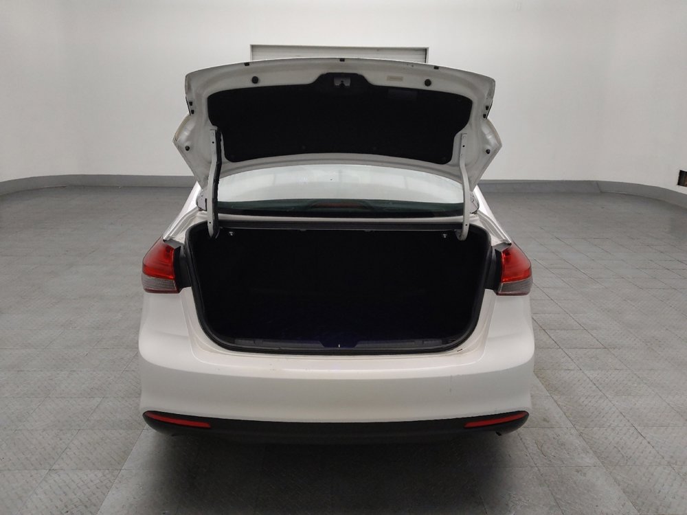 Used 2017 Kia Forte EX image 29