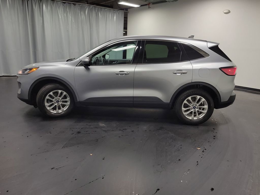 Used 2021 Ford Escape SE AWD/4WD image 5