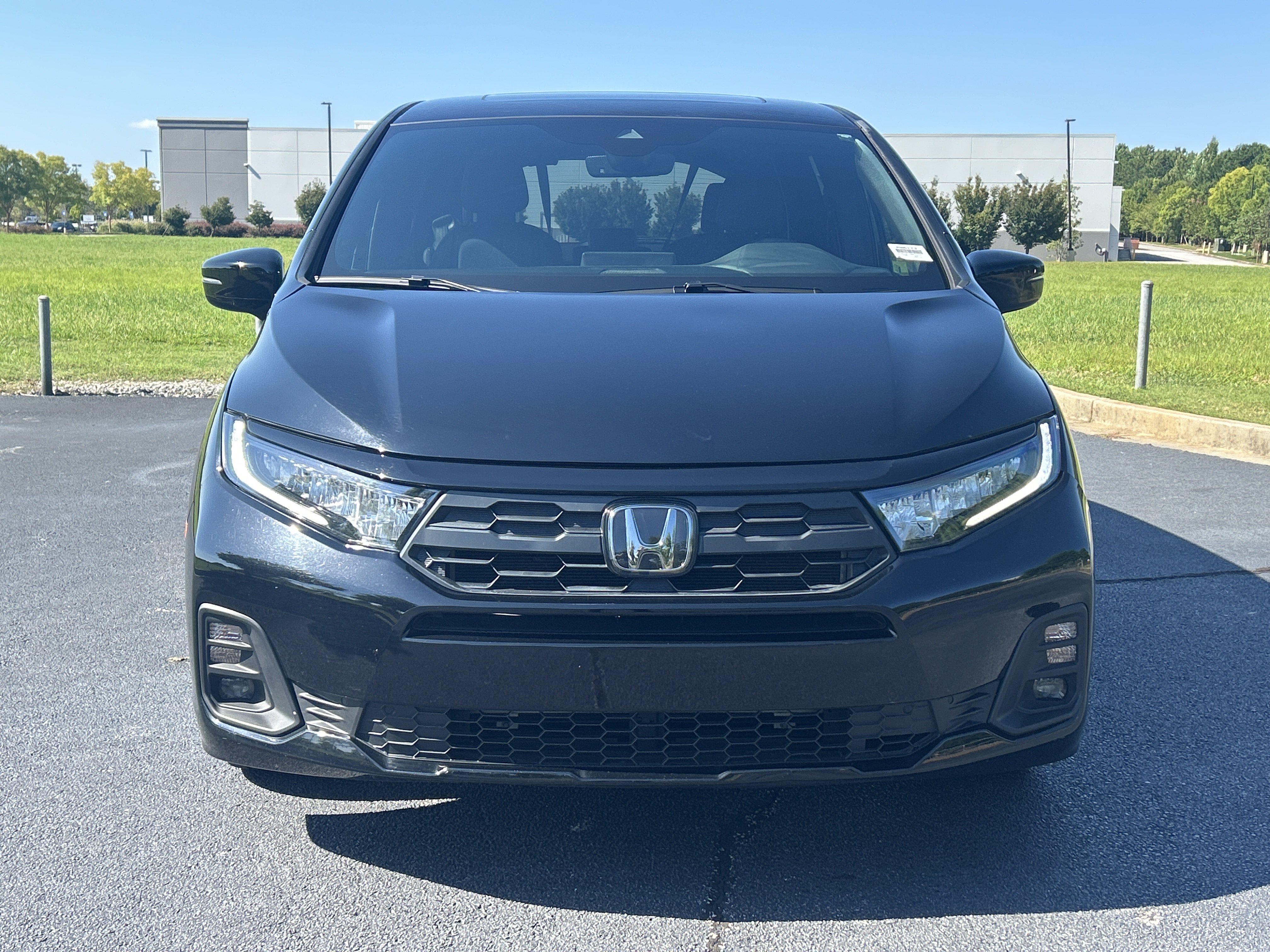 Certified 2025 Honda Odyssey Sport-L image 3