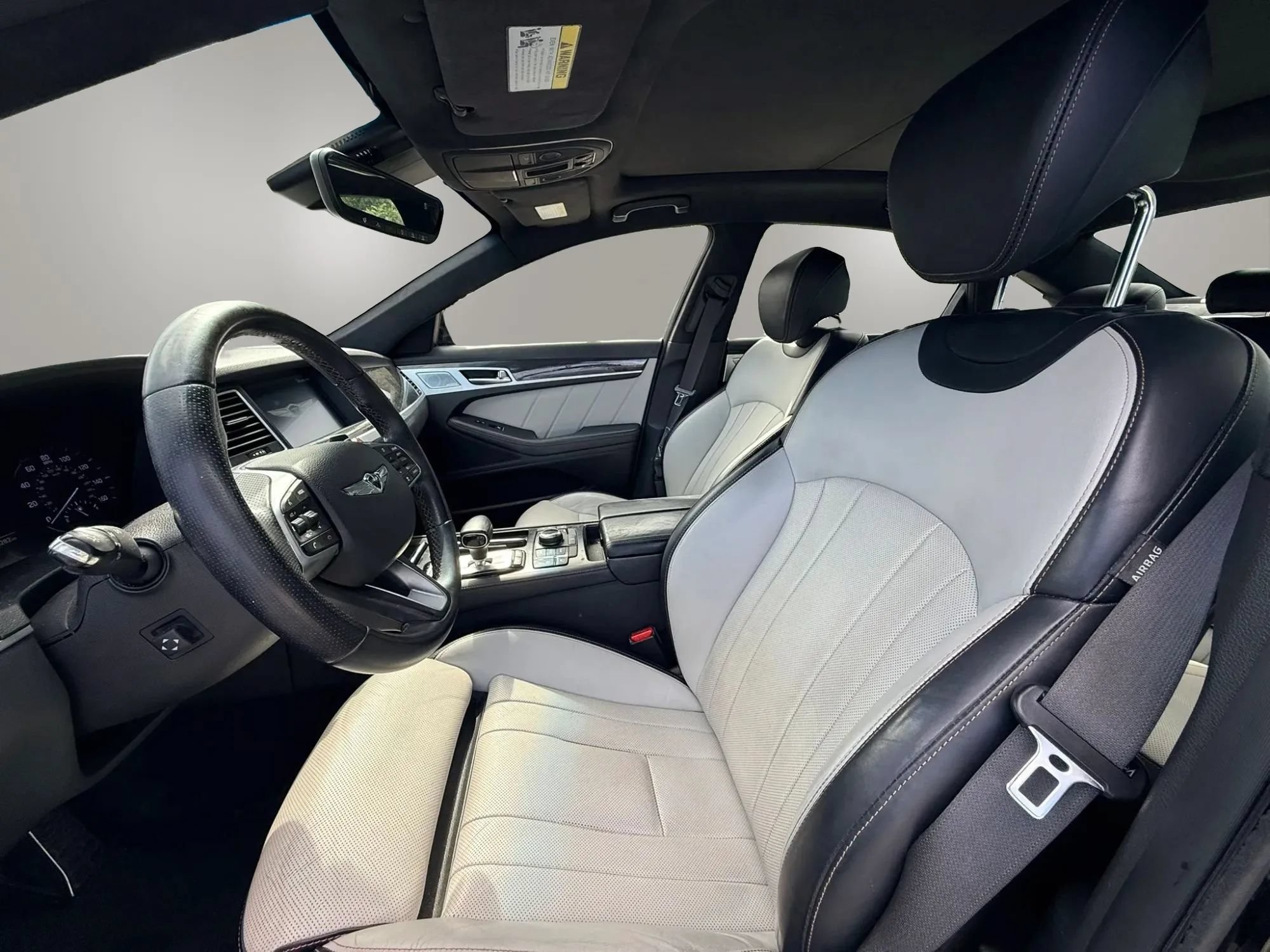 Used 2018 Genesis G80 3.3T Sport RWD image 9