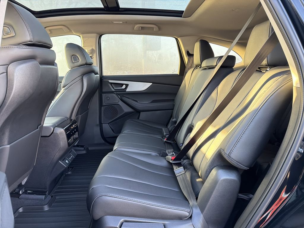 New 2026 Acura MDX SH-AWD image 14